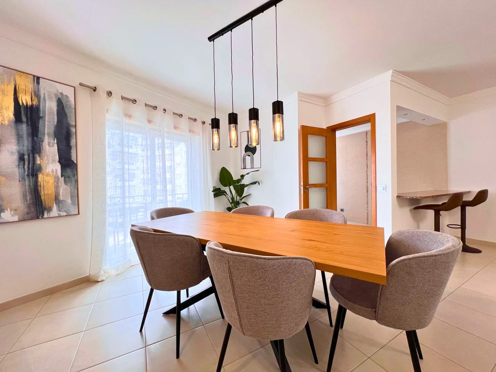 Timeless Beach IV — interior 16